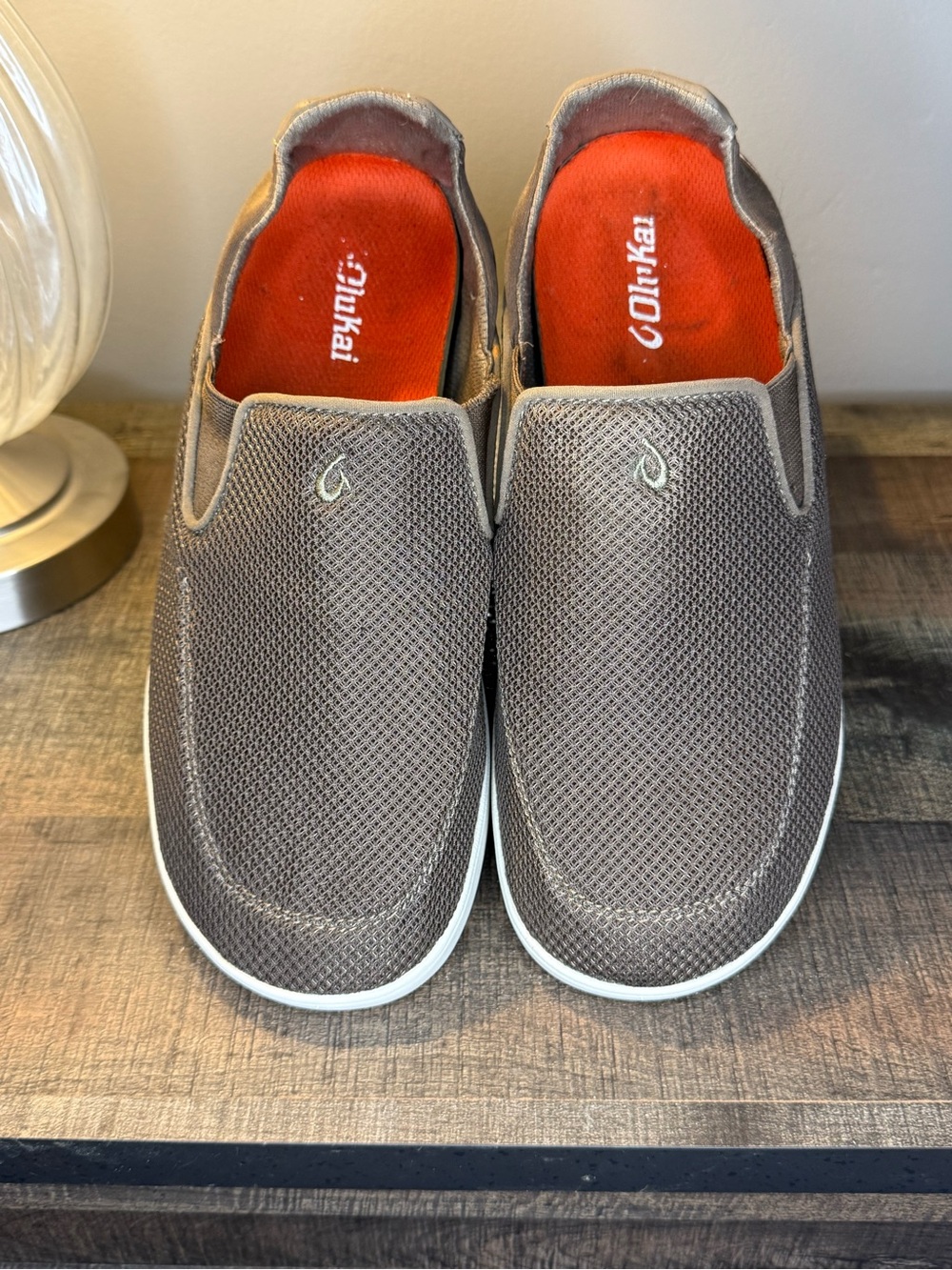 Olukai Nohea Pae Men’s Slip On Shoes Brown Mesh Casual Comfort Sneakers Size 9.5